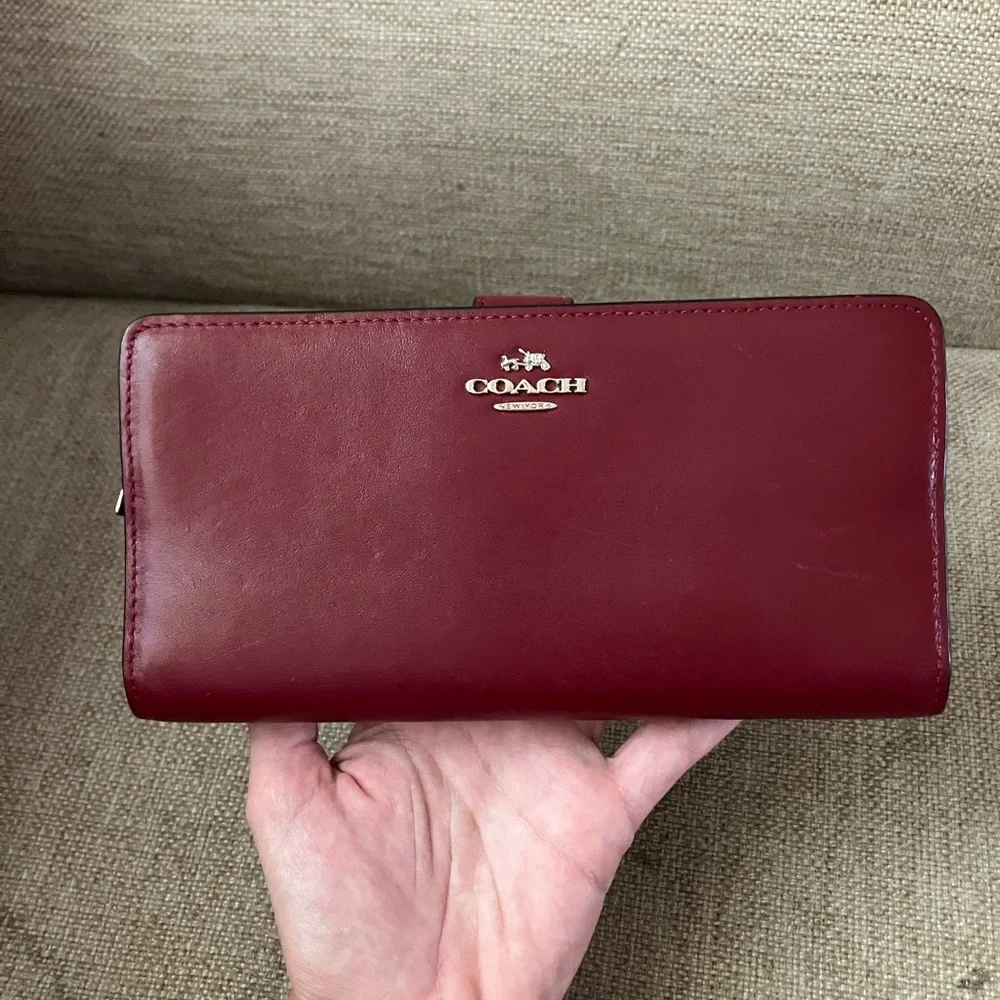 Vintage coach maroon flap wallet